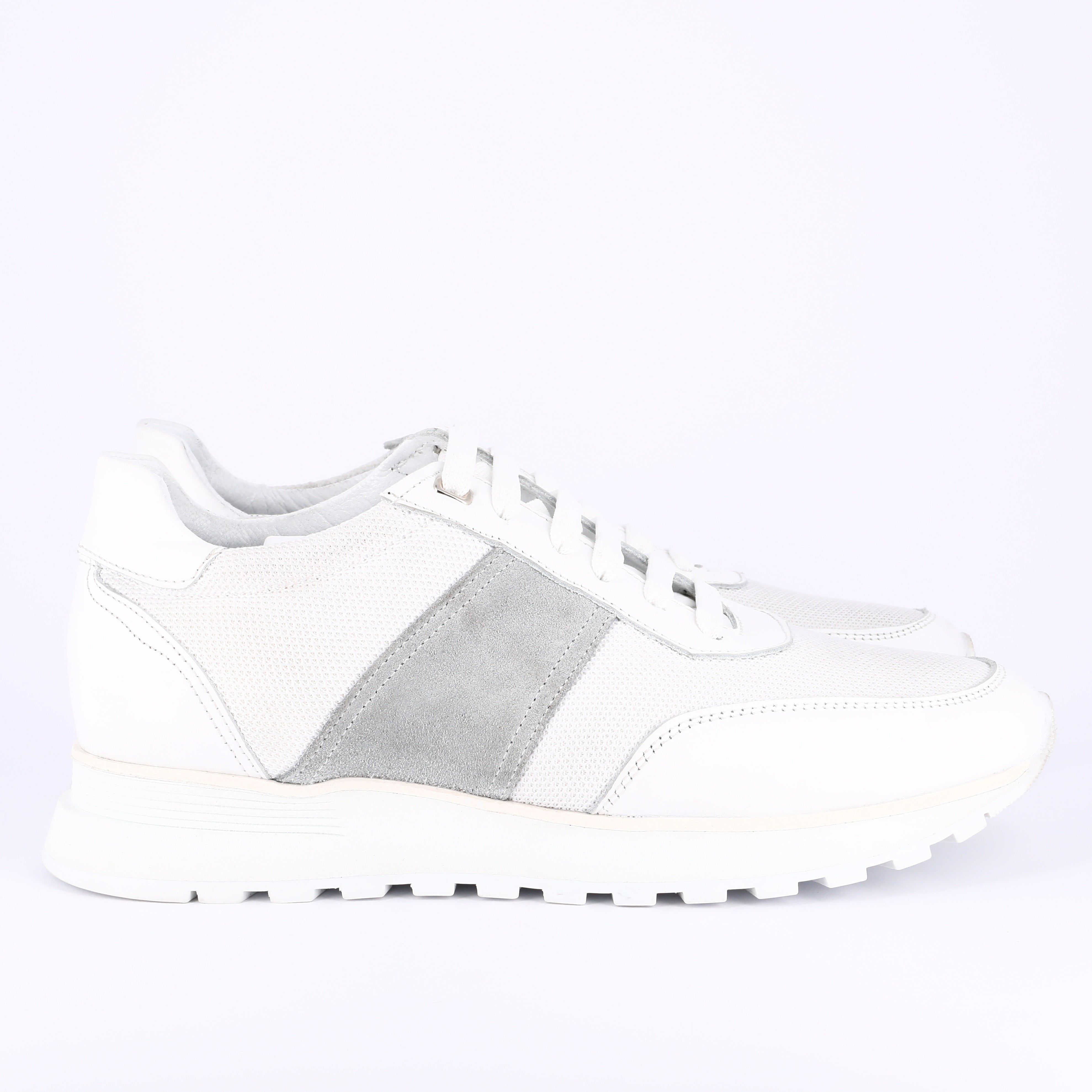 SNEAKERS con inserto scamosciato