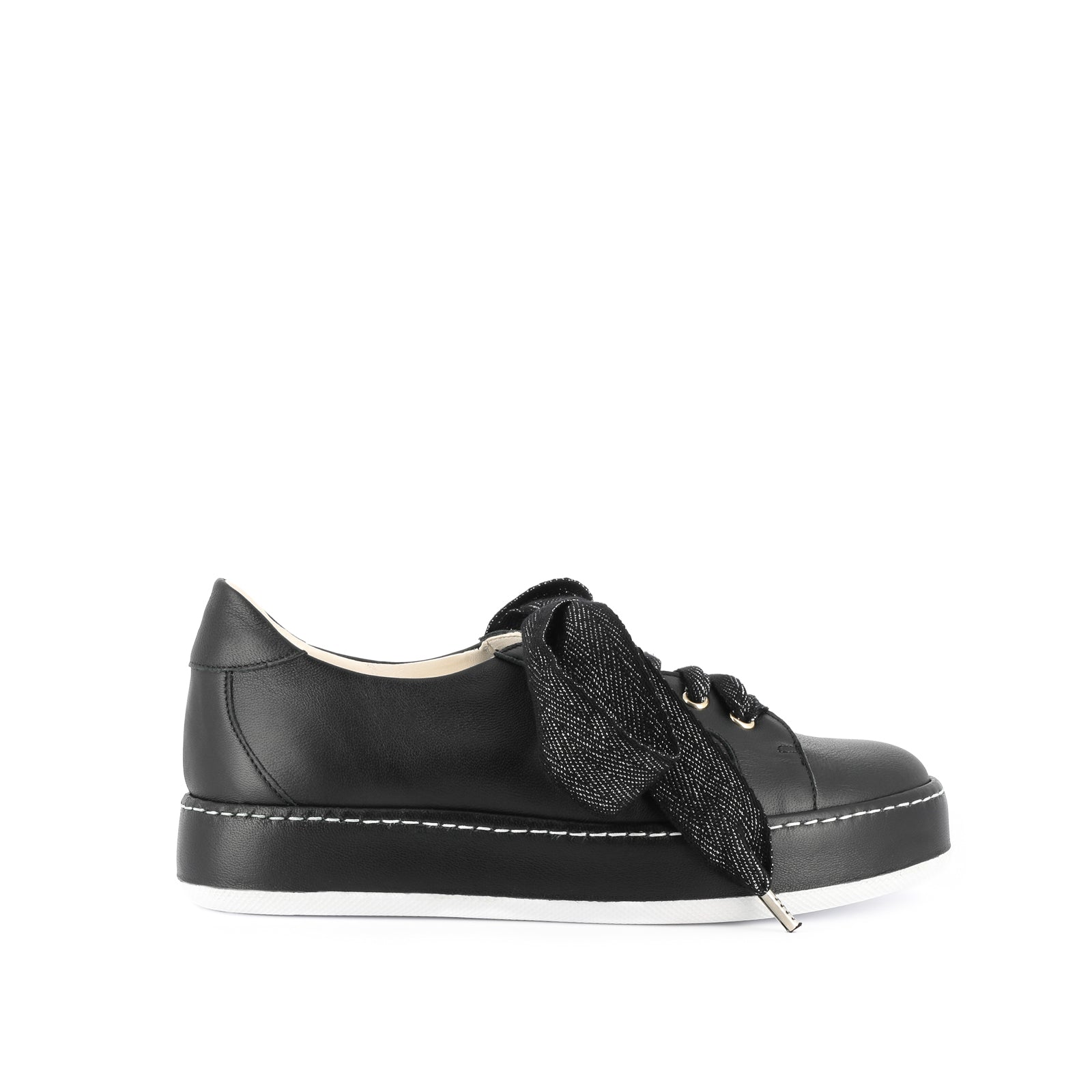 SNEAKERS con fiocco largo