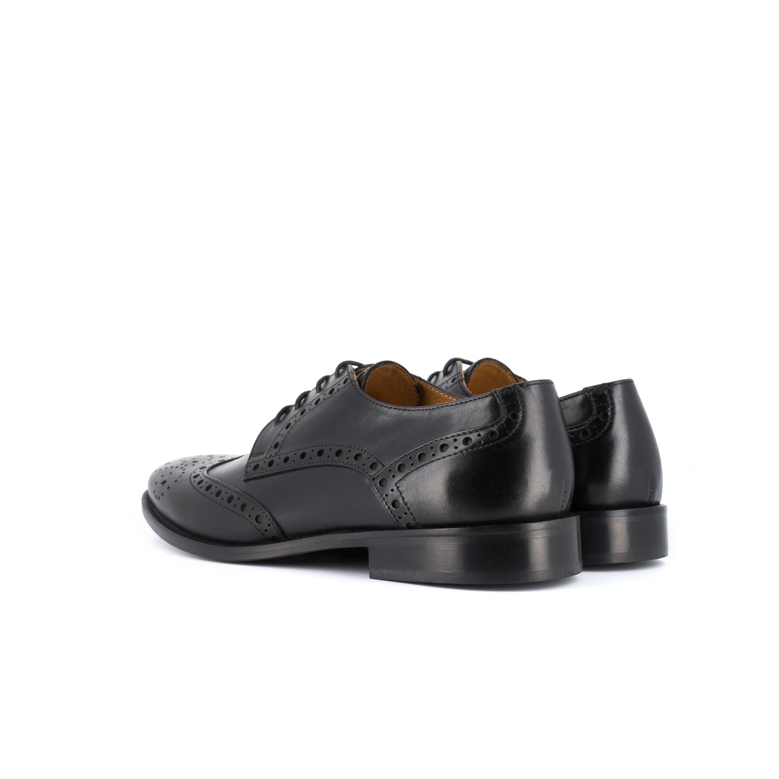 Stringata inglese con lacci