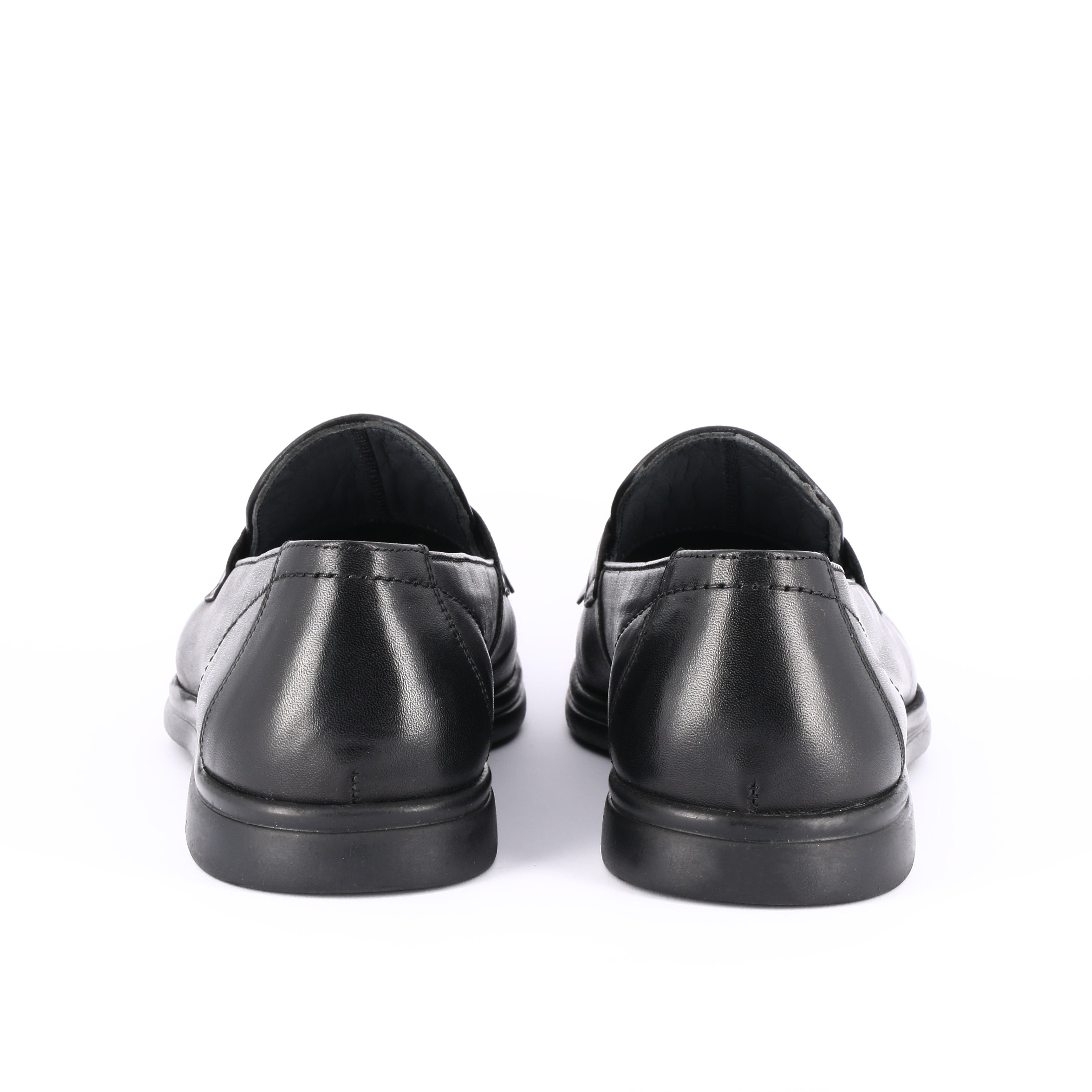 Mocassino con doppia nappa