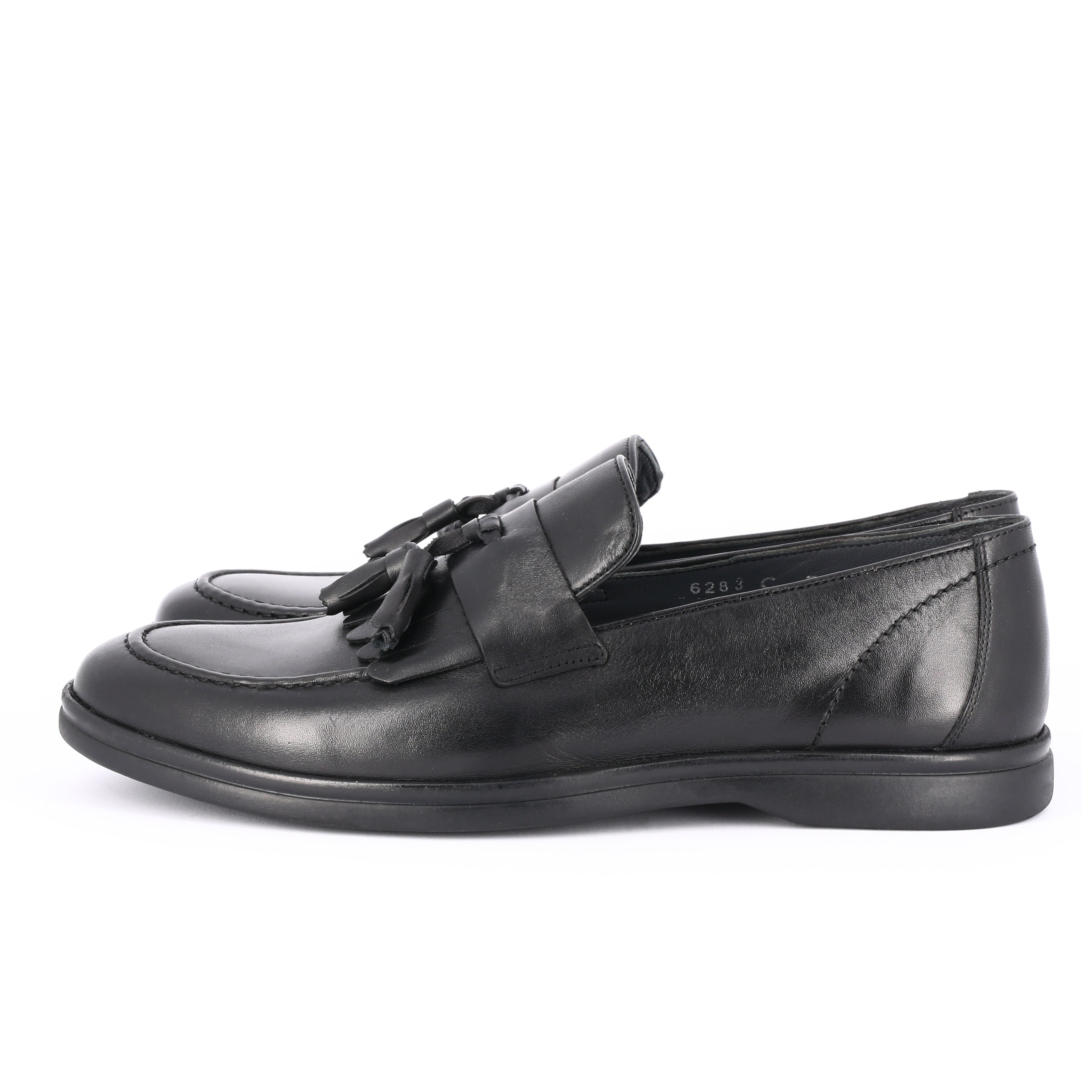 Mocassino con doppia nappa