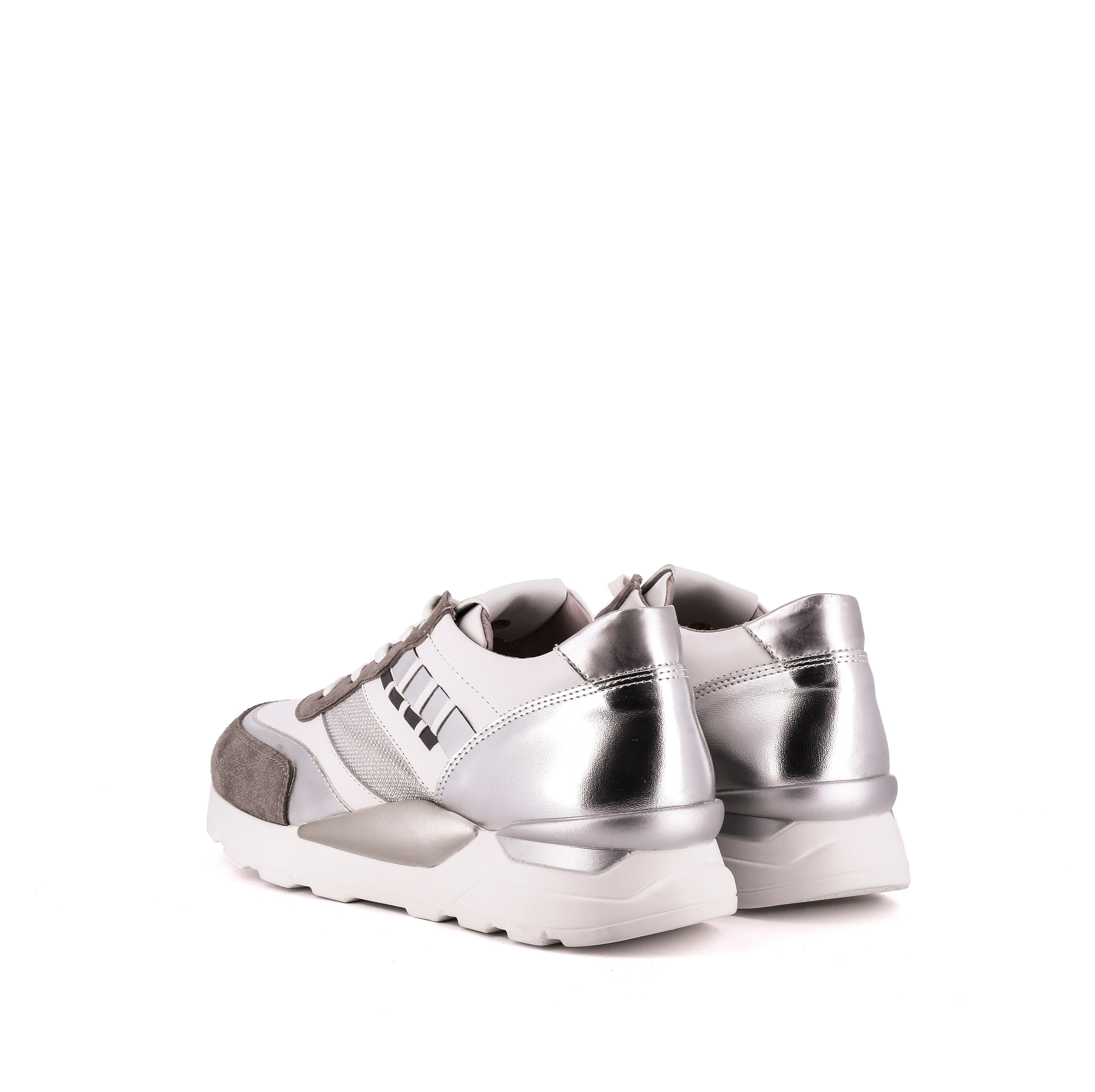 SNEAKERS con dettagli silver