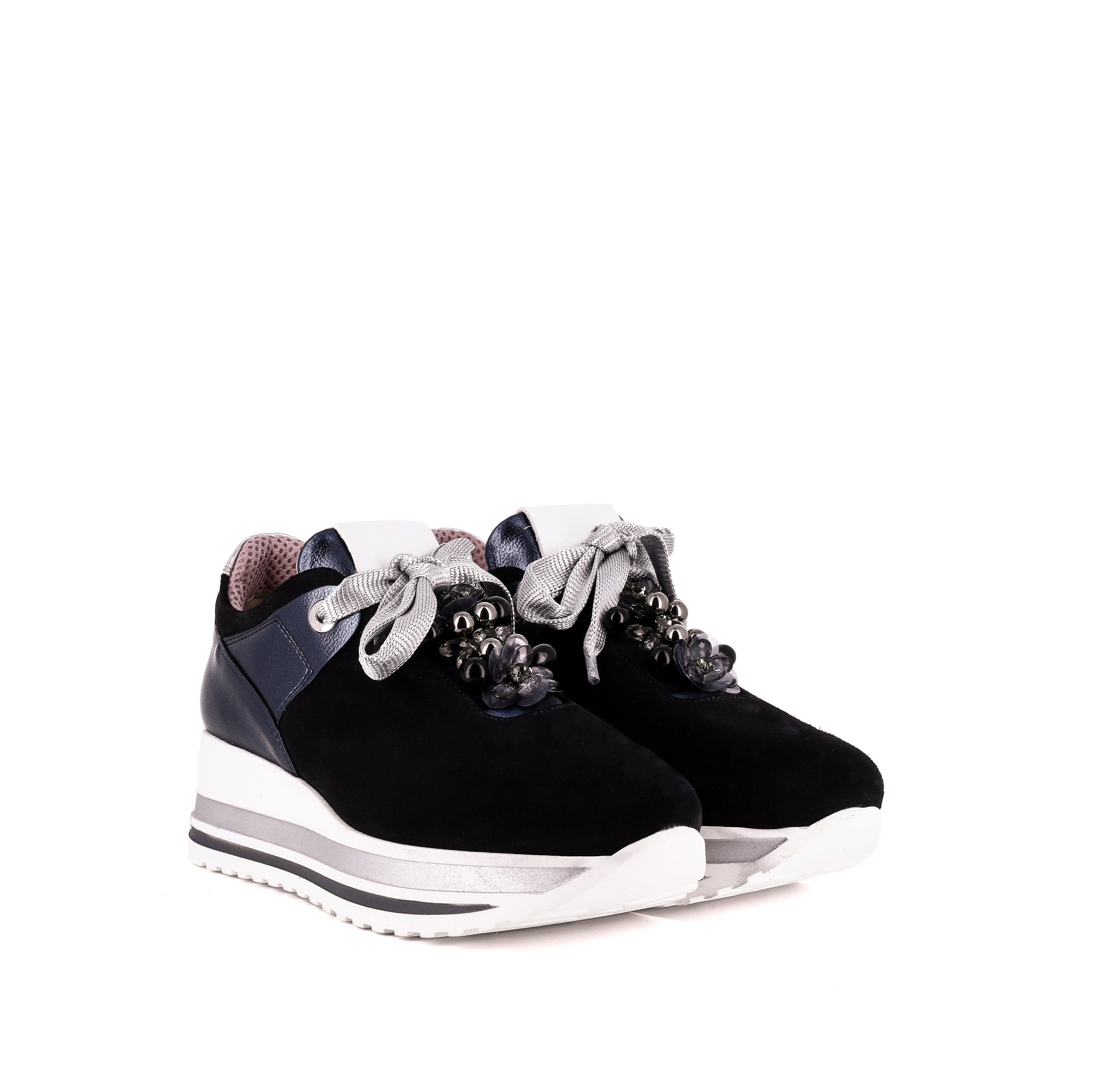 SNEAKERS con fiocco e applicazioni