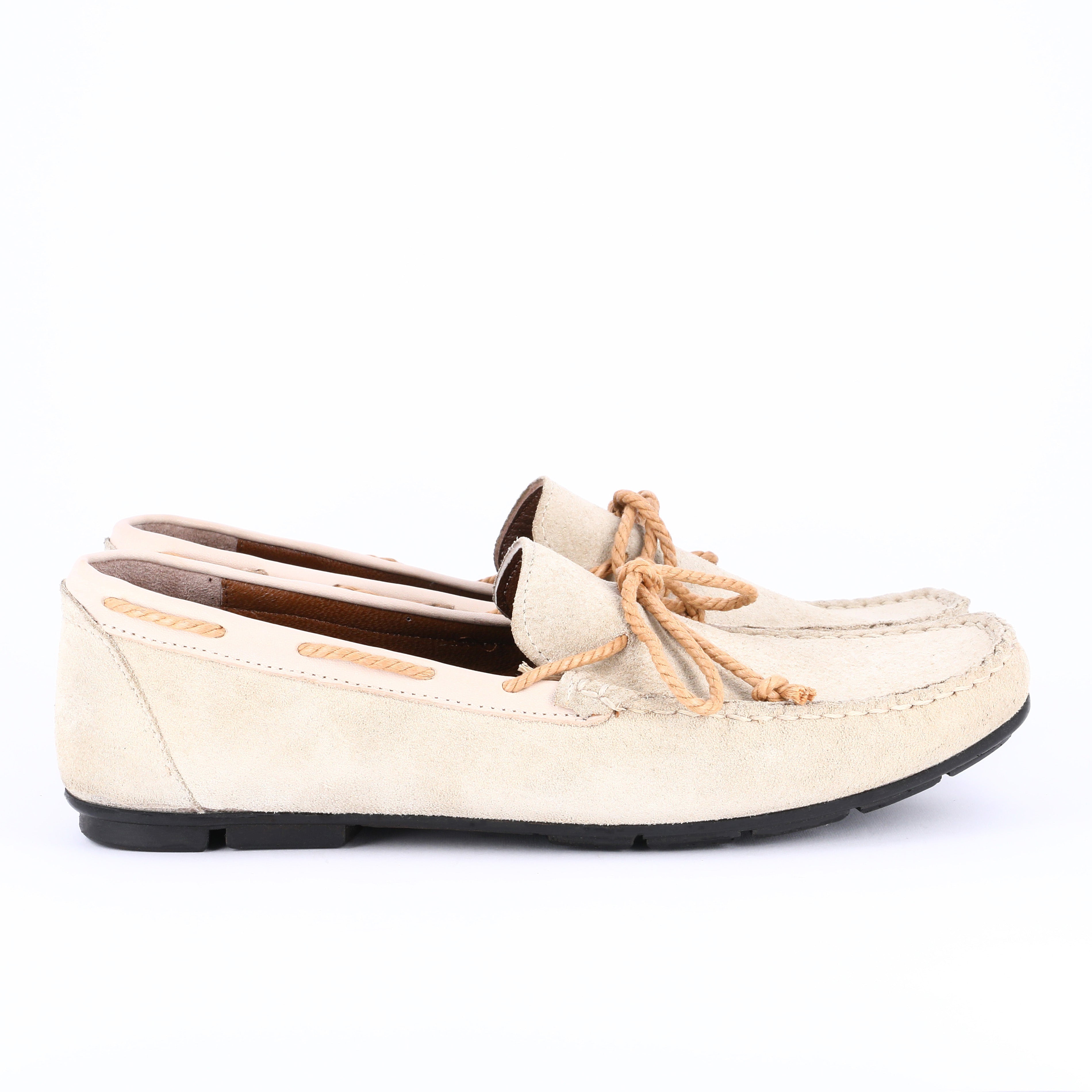 MOCCASIN 10-005